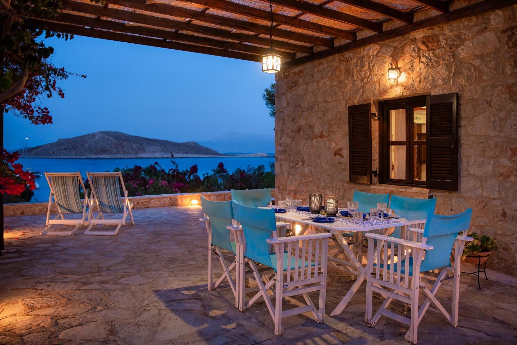 Villa Ftenagia Chalki Town Ngoại thất bức ảnh